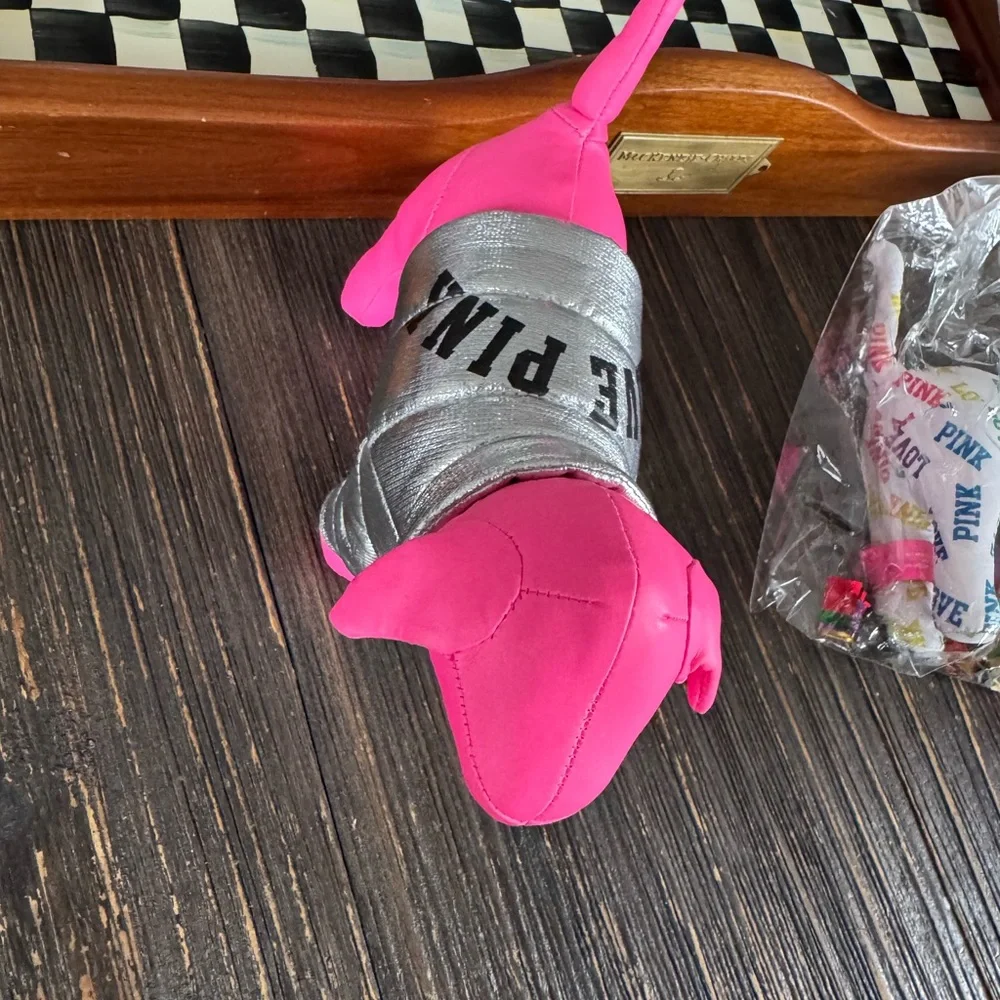 Victoria’s Secret pink dogs bundle VS DOGS pups confetti opening day dog vest - Picture 9 of 13